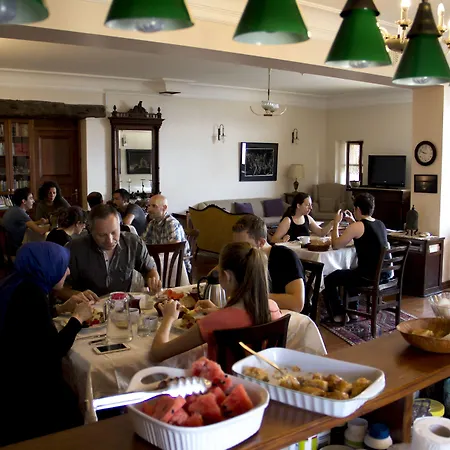 阿廷塞斯麦里克纳克酒店 酒店