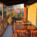 Altin Cesmeli Hotel