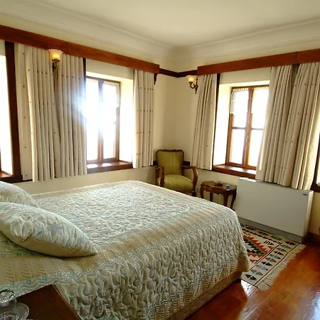 알틴 체스멜리 코낙 호텔 Altınoluk