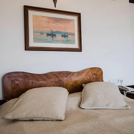 알틴 체스멜리 코낙 호텔 3*