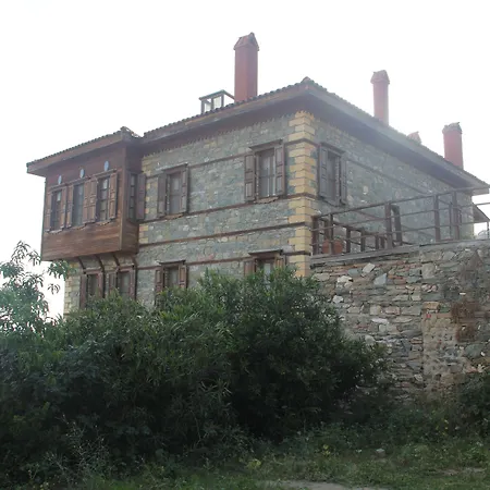 알틴 체스멜리 코낙 3*