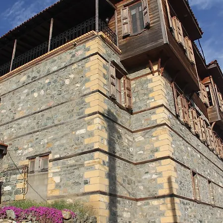 Altin Cesmeli Hotel