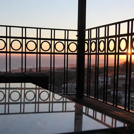 Hotel Altin Cesmeli
