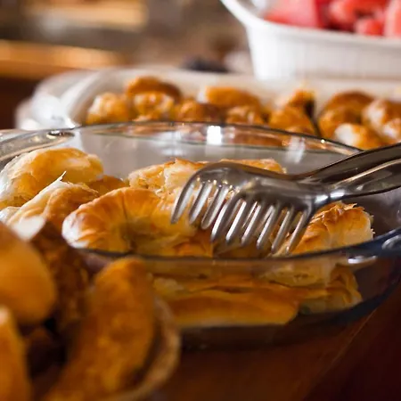 호텔 알틴 체스멜리 코낙 Altınoluk